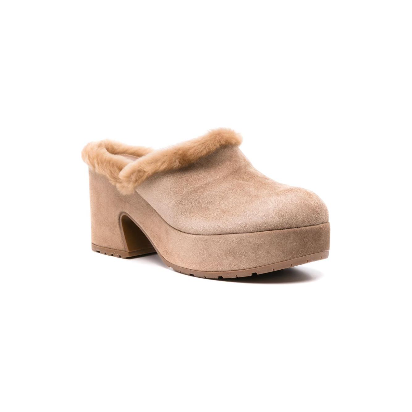 Gianvito Rossi Sandals Camel Sandals Gianvito Rossi Rosy Brown