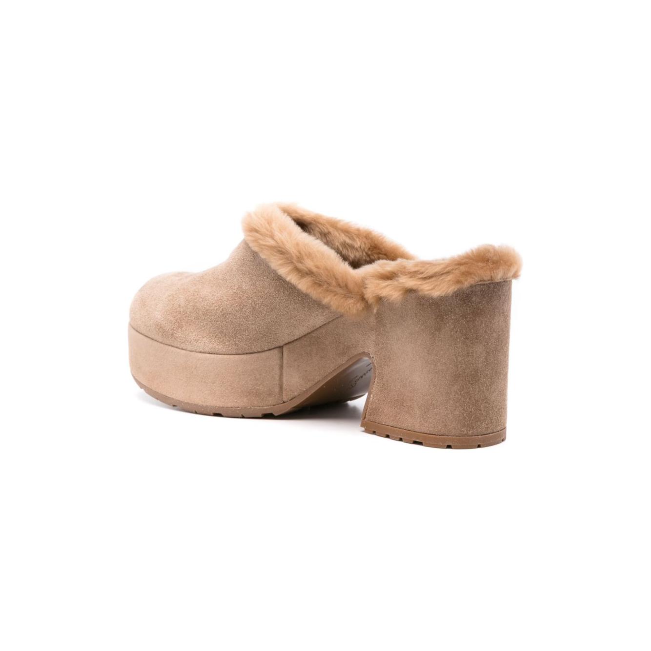 Gianvito Rossi Sandals Camel Sandals Gianvito Rossi Rosy Brown