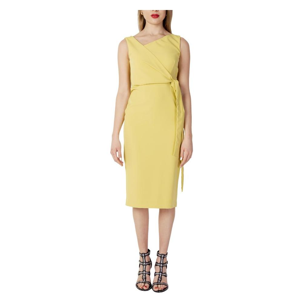 Sandro Ferrone women's yellow polyester dress, spring/summer collection, featuring a sleeveless design and wrap belt detail.