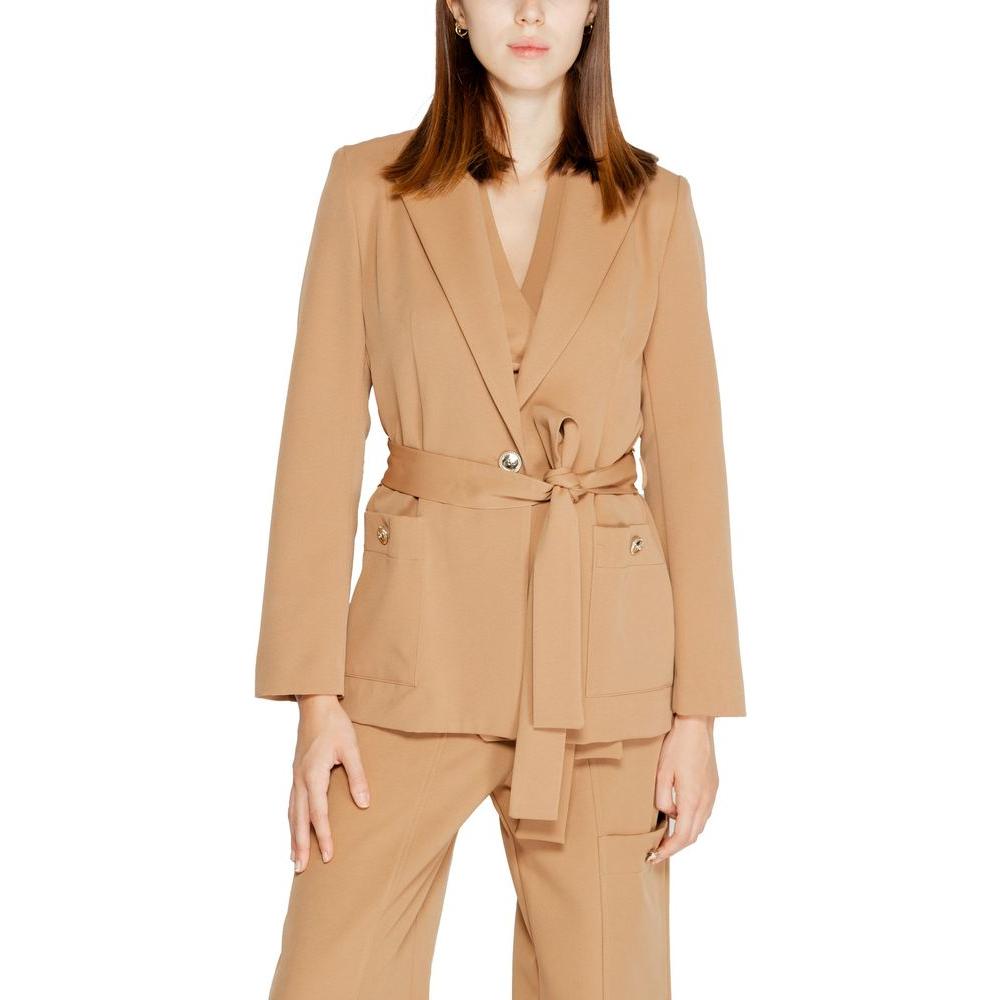 Rinascimento beige women's blazer and suit, fall/winter collection with 90% polyester and 10% elastane, elegant design.