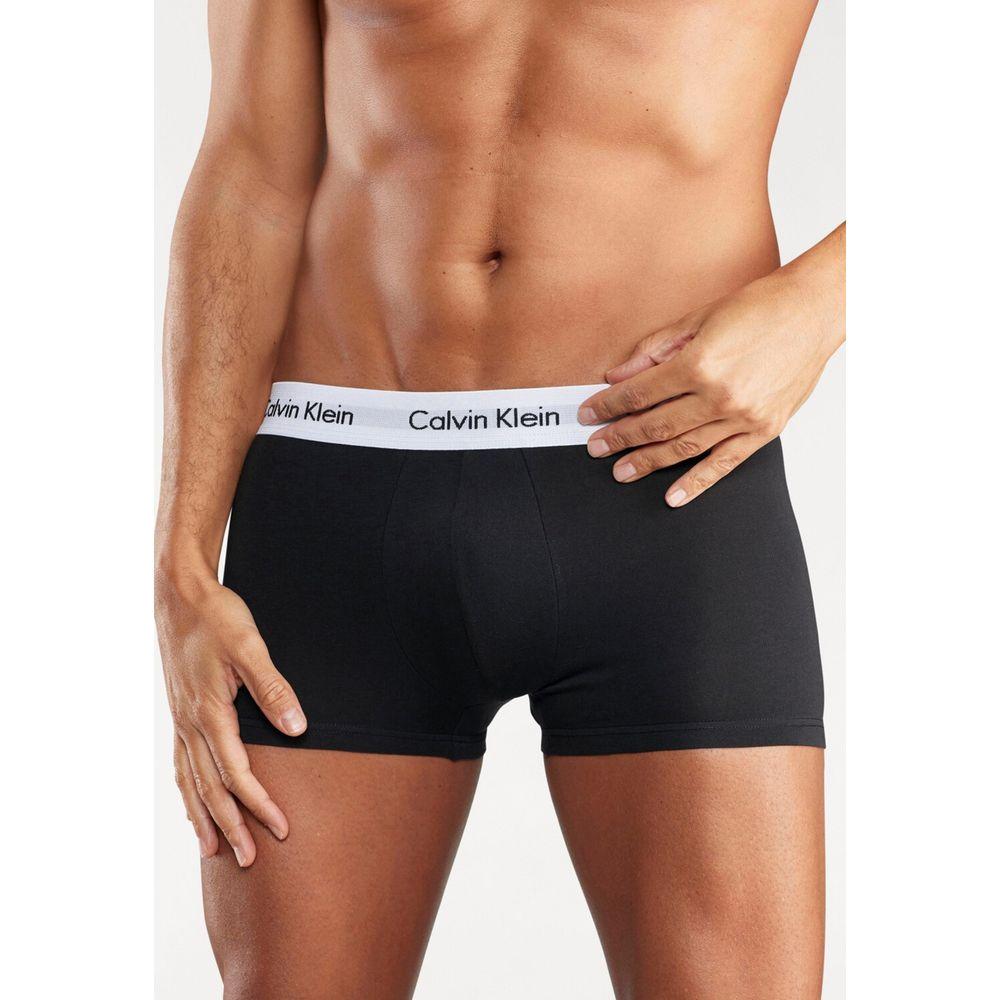 Calvin Klein black cotton underwear trunks for men with elastic waistband, providing comfort and style. High-quality material, ideal for daily wear.