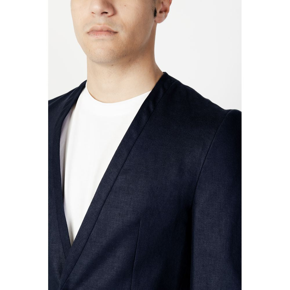Close-up of Antony Morato Blake Slim Fit Blue Linen Blazer showcasing elegant design and comfortable fit, perfect for formal occasions.