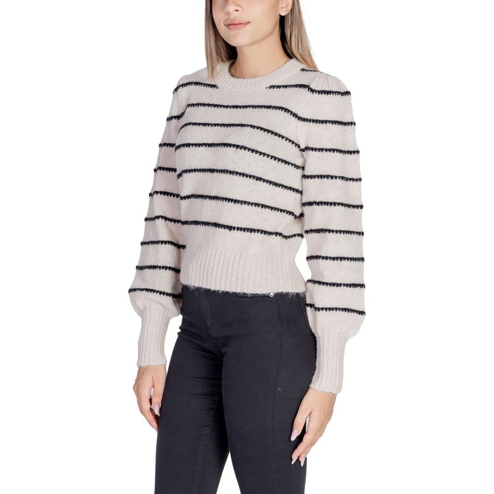 Jacqueline De Yong gray polyester sweater, women's autumn/winter fashion, round neck, black stripes, cozy and stylish design.