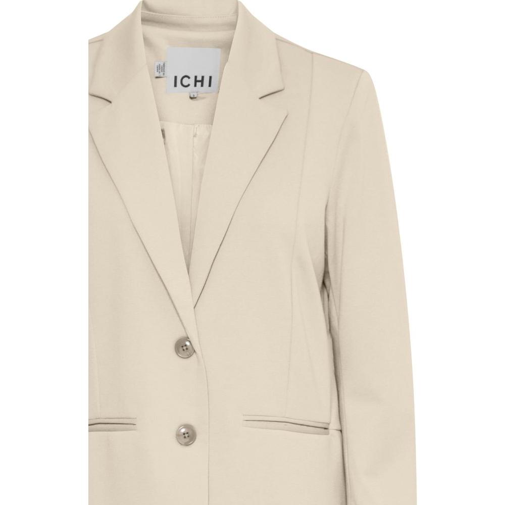 ICHI beige women's blazer made from recycled polyester for fall/winter collection. Sustainable fashion with classic design.