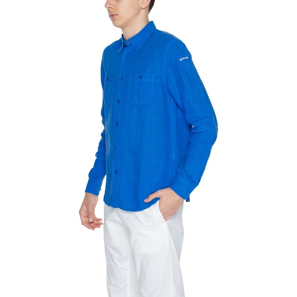 Men's Blauer blue linen long-sleeved shirt, perfect for spring and summer, showcased by a model in white pants.