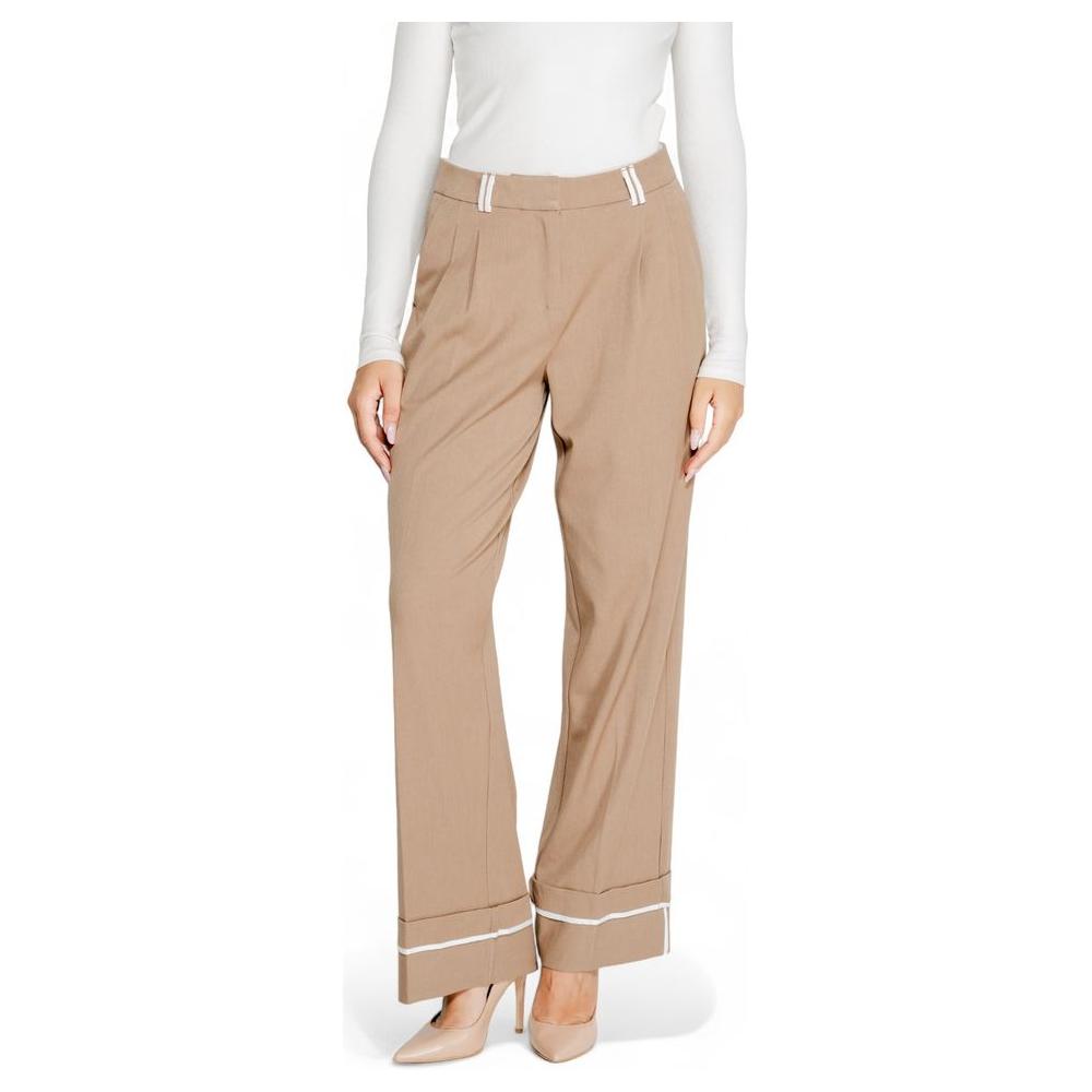 Women's brown recycled polyester fall/winter pants, wide-leg style with white accents, eco-friendly fashion.