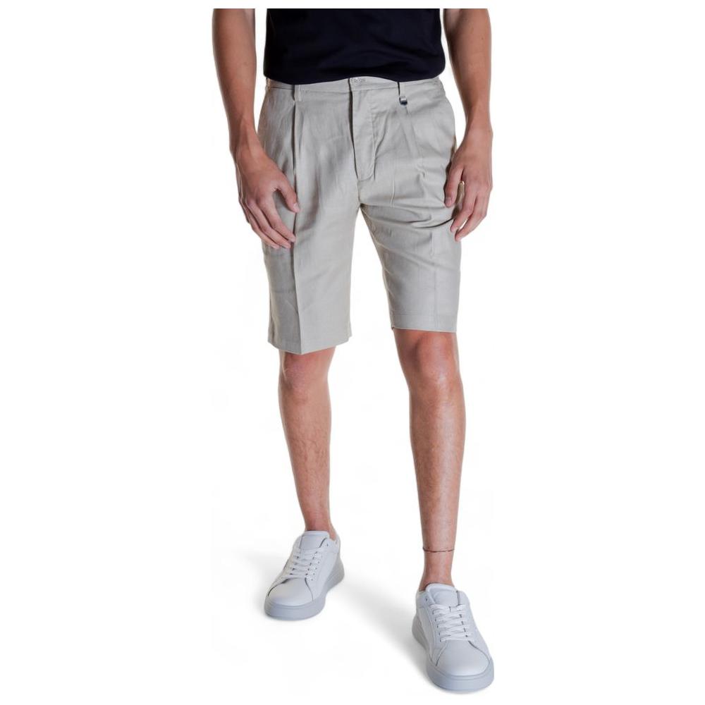 Antony Morato beige linen shorts for men, featuring a stylish spring/summer design, made from 52% linen and 48% viscose.