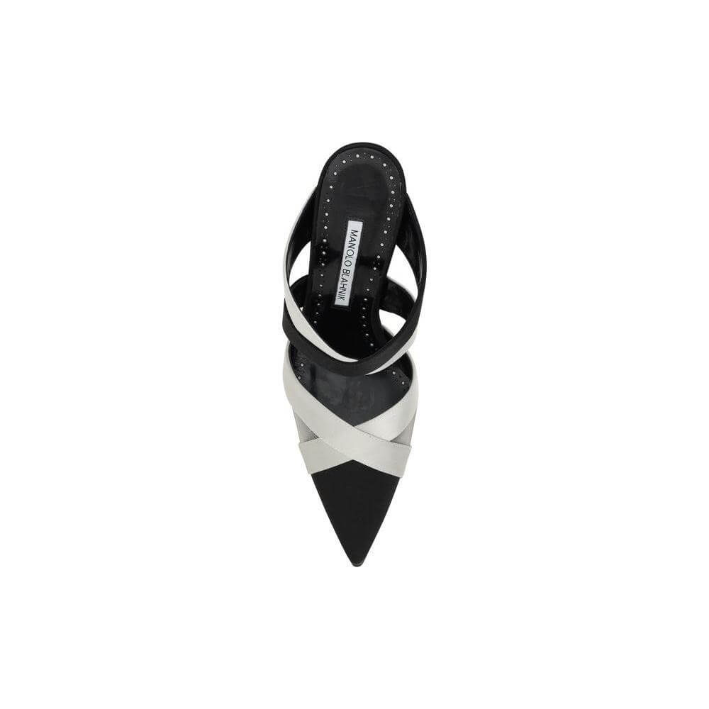 Manolo Blahnik Oyounak Pumps Manolo Blahnik Light Gray