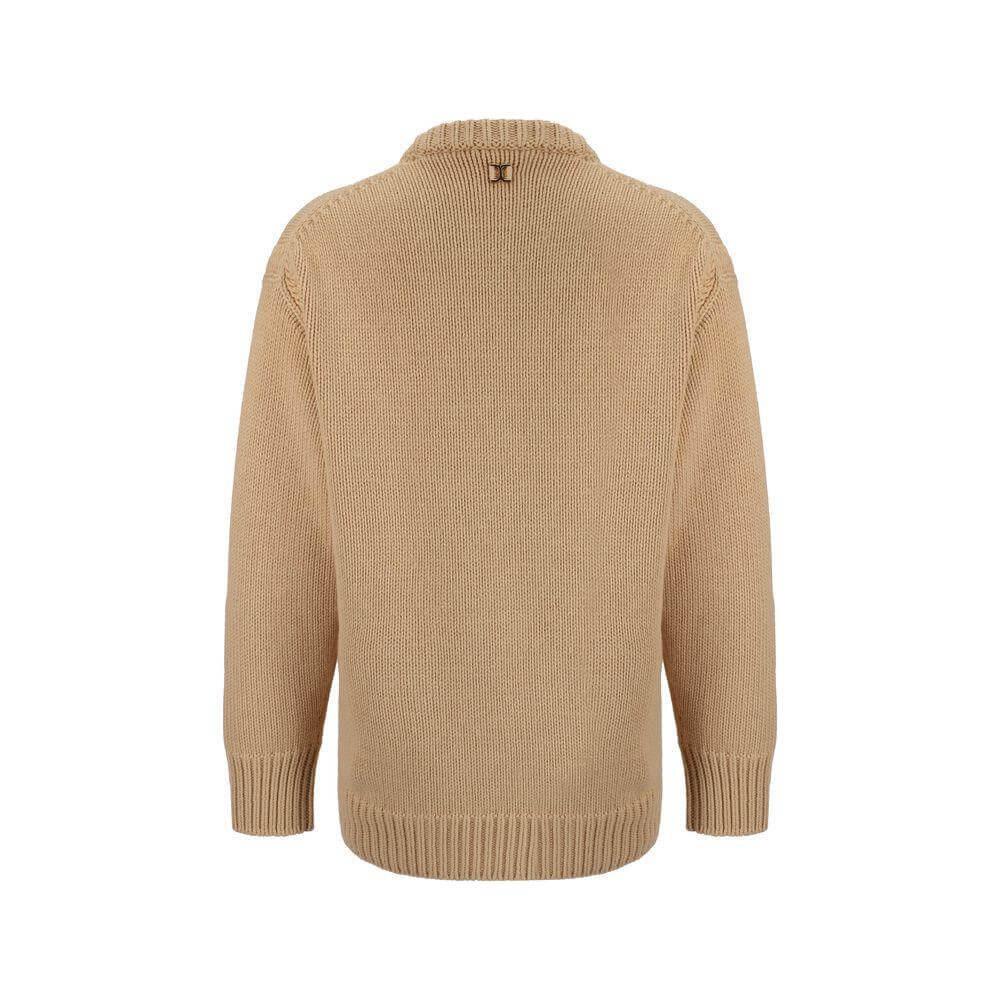 Chloé cashmere sweater, back view; features ribbed crew neck, hem, cuffs; monochrome pattern, regular fit.