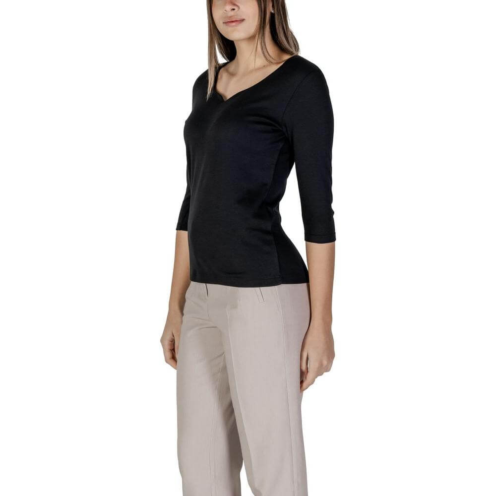 Street One black cotton short-sleeved T-shirt for women, spring/summer collection, made of 50% cotton and 50% modal.