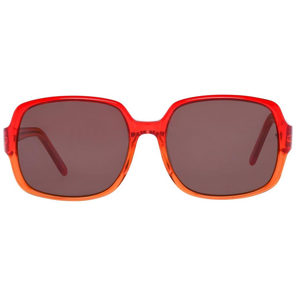 Square red plastic sunglasses for women with brown lenses, 57/17/135mm dimensions, UVA & UVB protection, lens height 47mm.