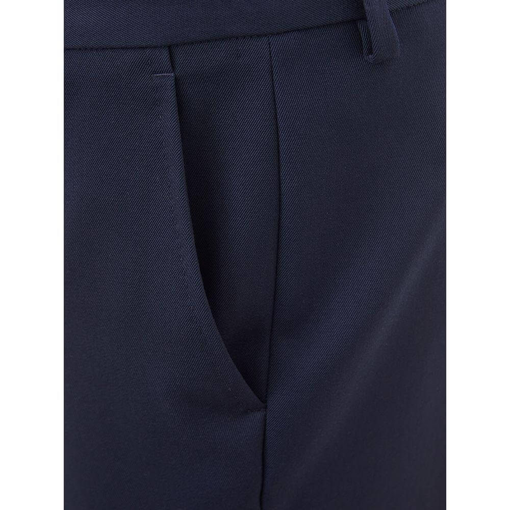 Close-up of Lardini elegant blue wool pants for women showcasing fine Italian craftsmanship and tailored detailing.