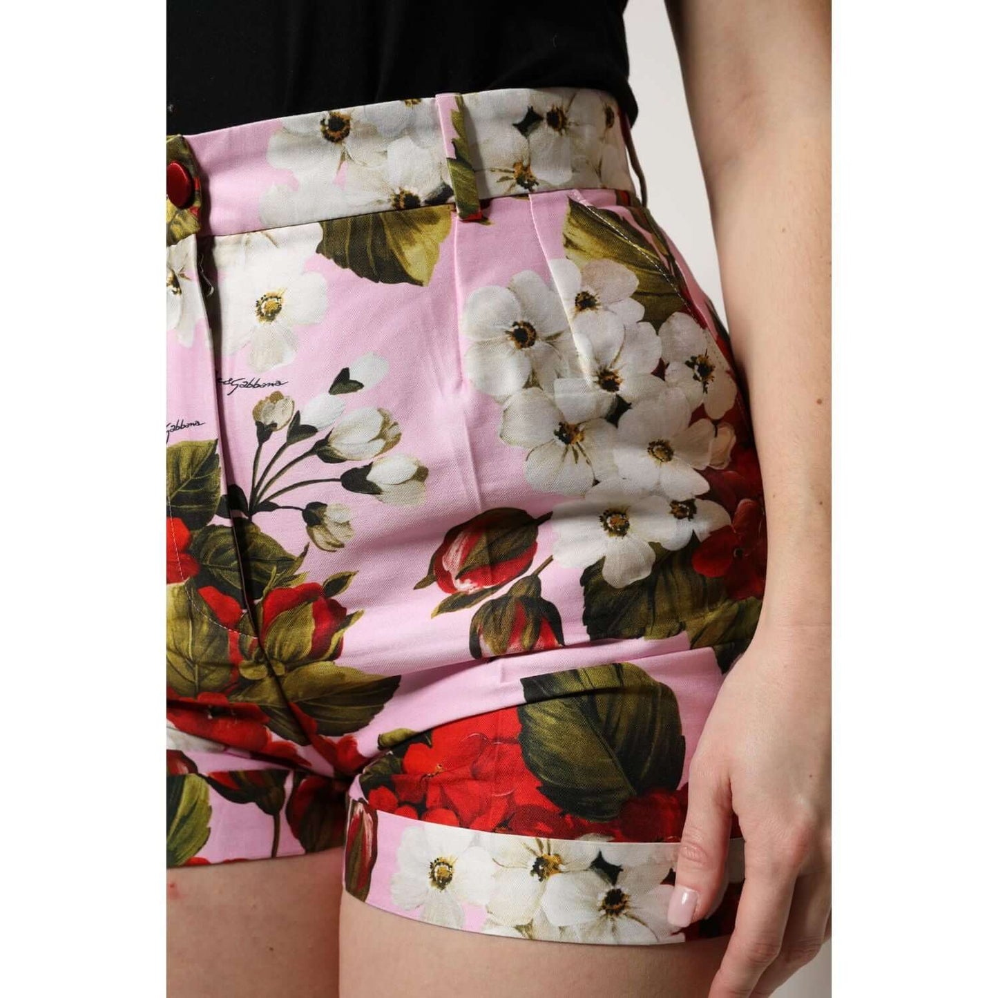 Dolce & Gabbana pink floral high waist hotpants shorts, featuring vibrant flower prints, zipper closure, and luxurious cotton-silk blend.