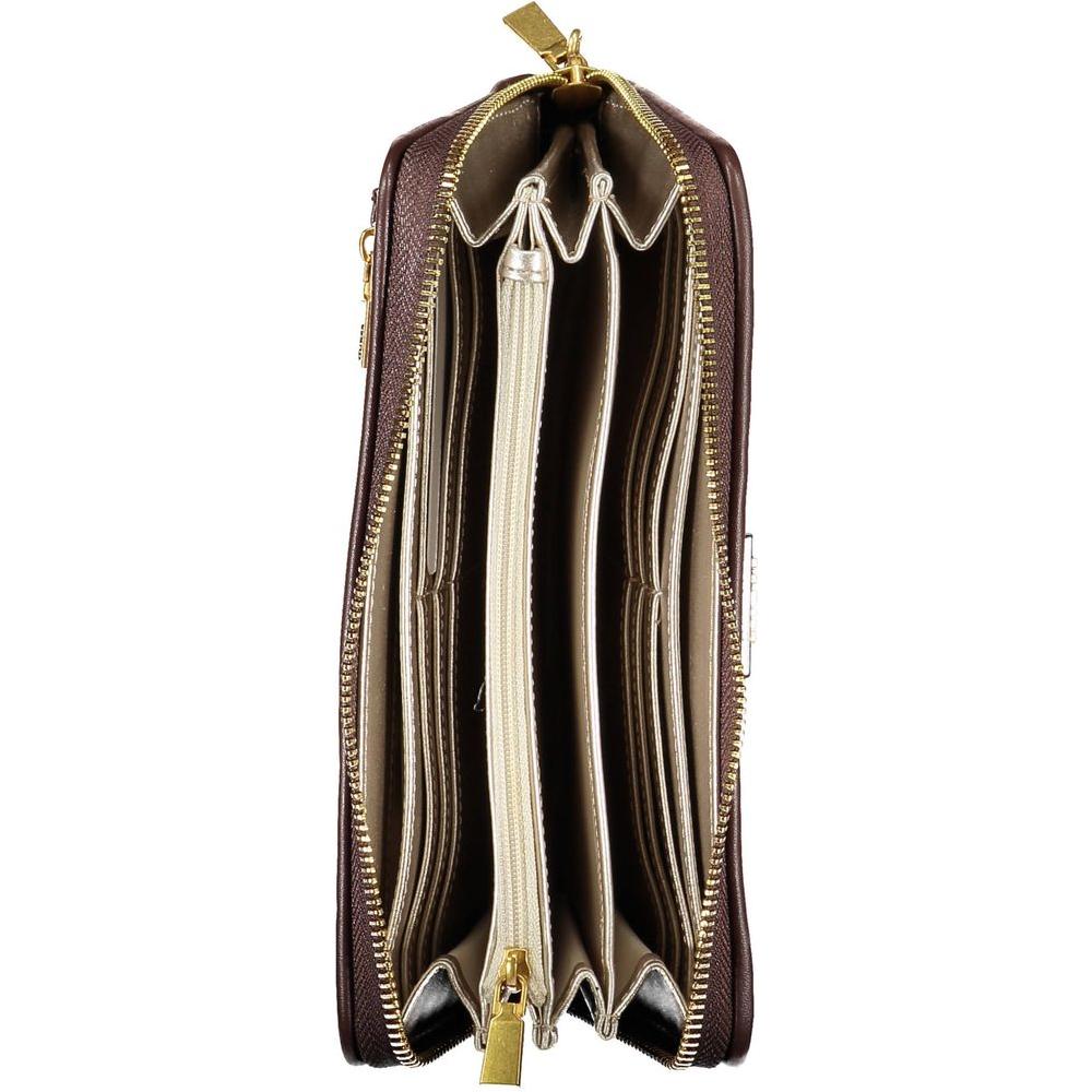 Guess Jeans brown polyethylene wallet with compartments and coin purse, featuring zip closure and elegant contrast details.