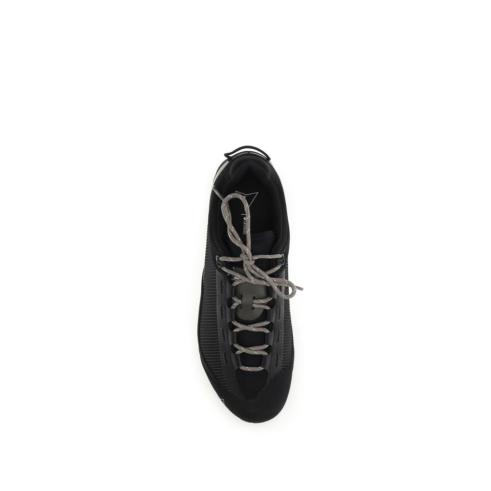 ROA Black Polyamide Athletic Sneakers 1728,72470364320,Athletic - Sneakers - Shoes,Black,EU40/US7,EU41/US8,EU43/US10,EU44/US11,Men,New with tags,ROA,Shoes,Sneakers - Shoes