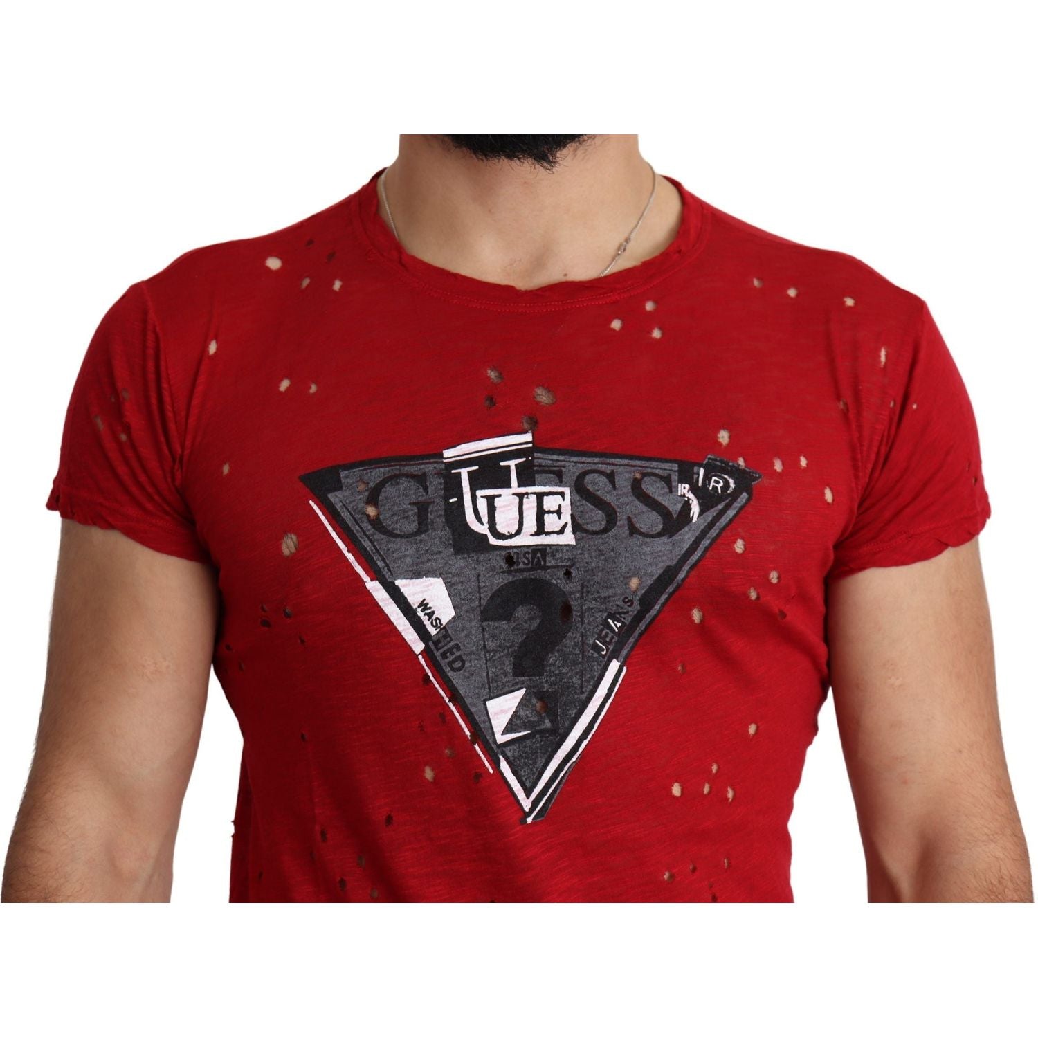 تي شيرت Guess Radiant Red Cotton مثالي للأناقة اليومية