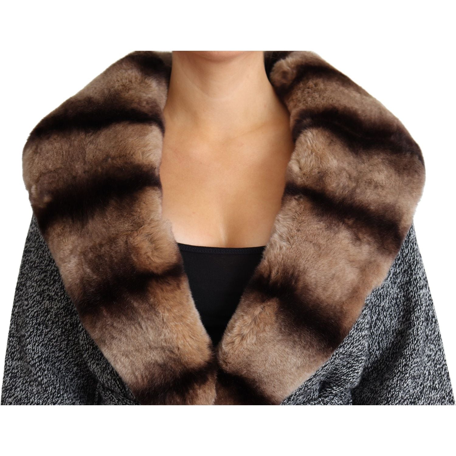 كارديجان كشمير أنيق من دولتشي آند غابانا مع ياقة من فرو الأرنب