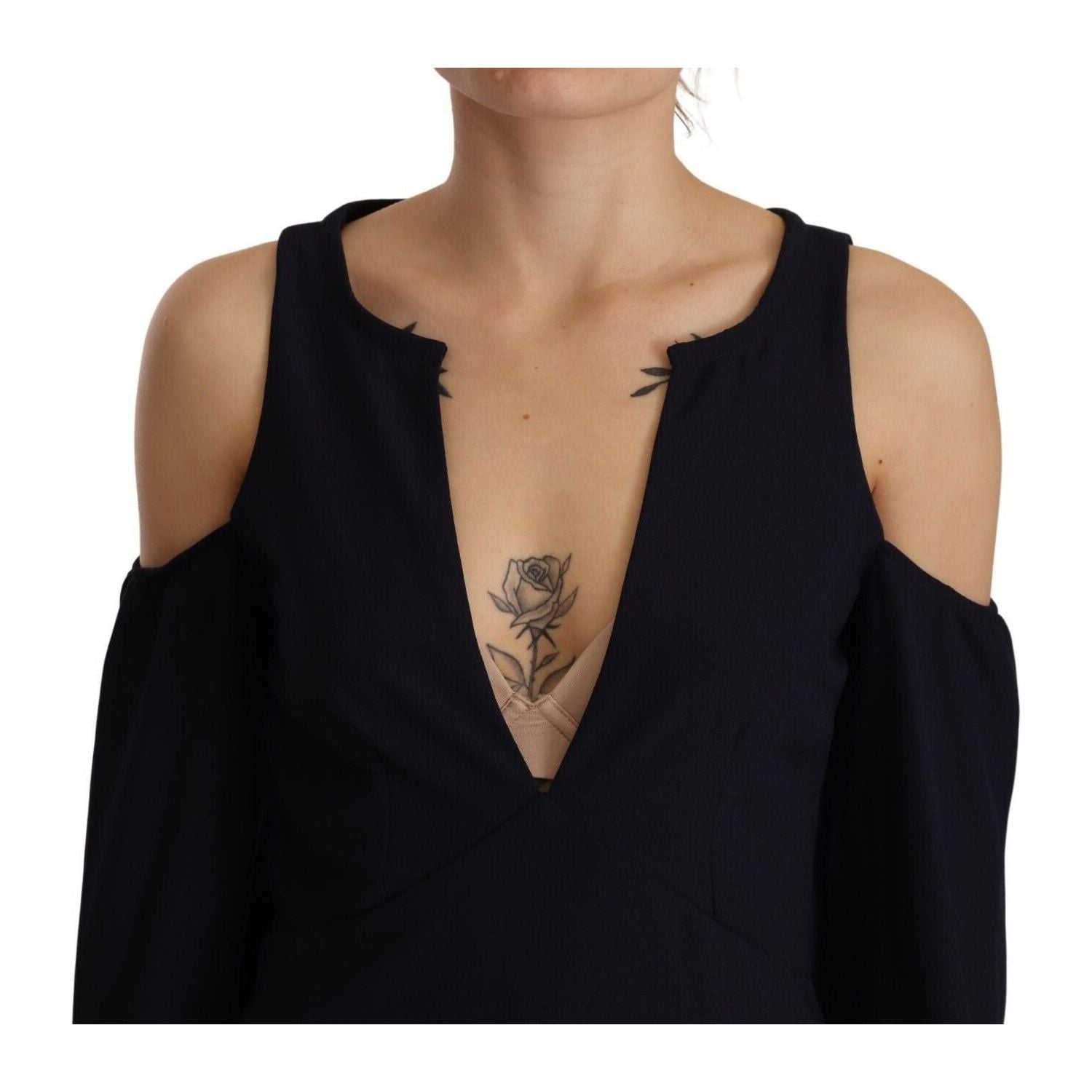 فستان توين سيت أنيق أسود مفتوح الكتفين على شكل حرف A