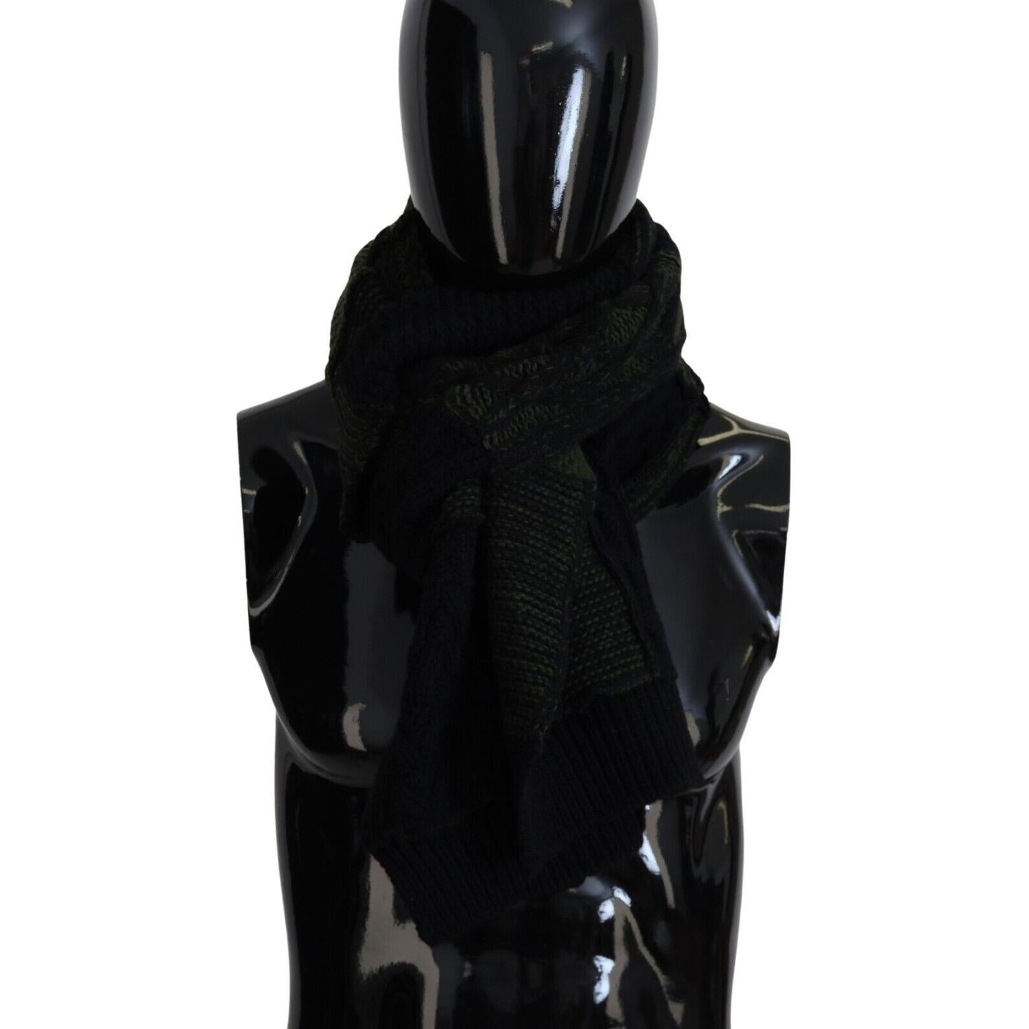 وشاح صوف أنيق من دولتشي آند غابانا باللونين الأسود والأخضر