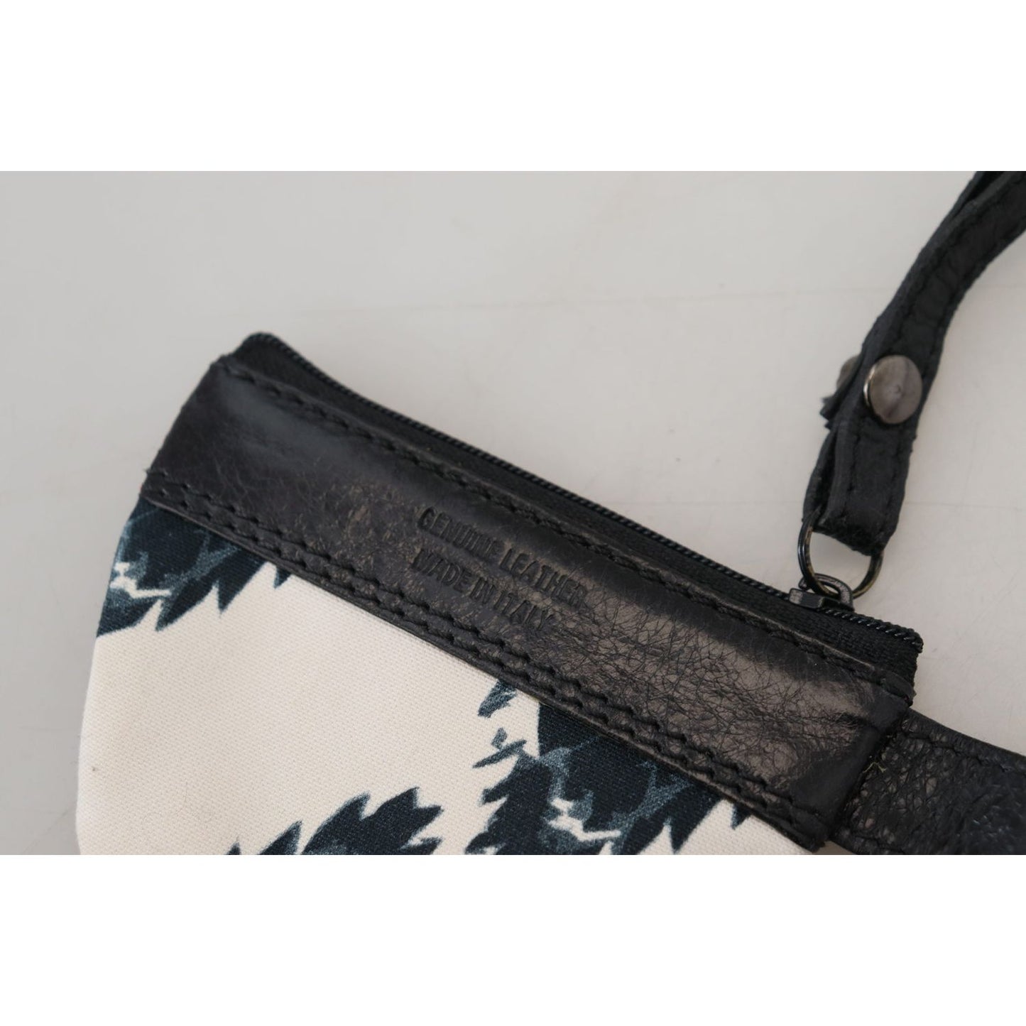 Costume National White Genuine Leather Coin Purse Strap Wallet