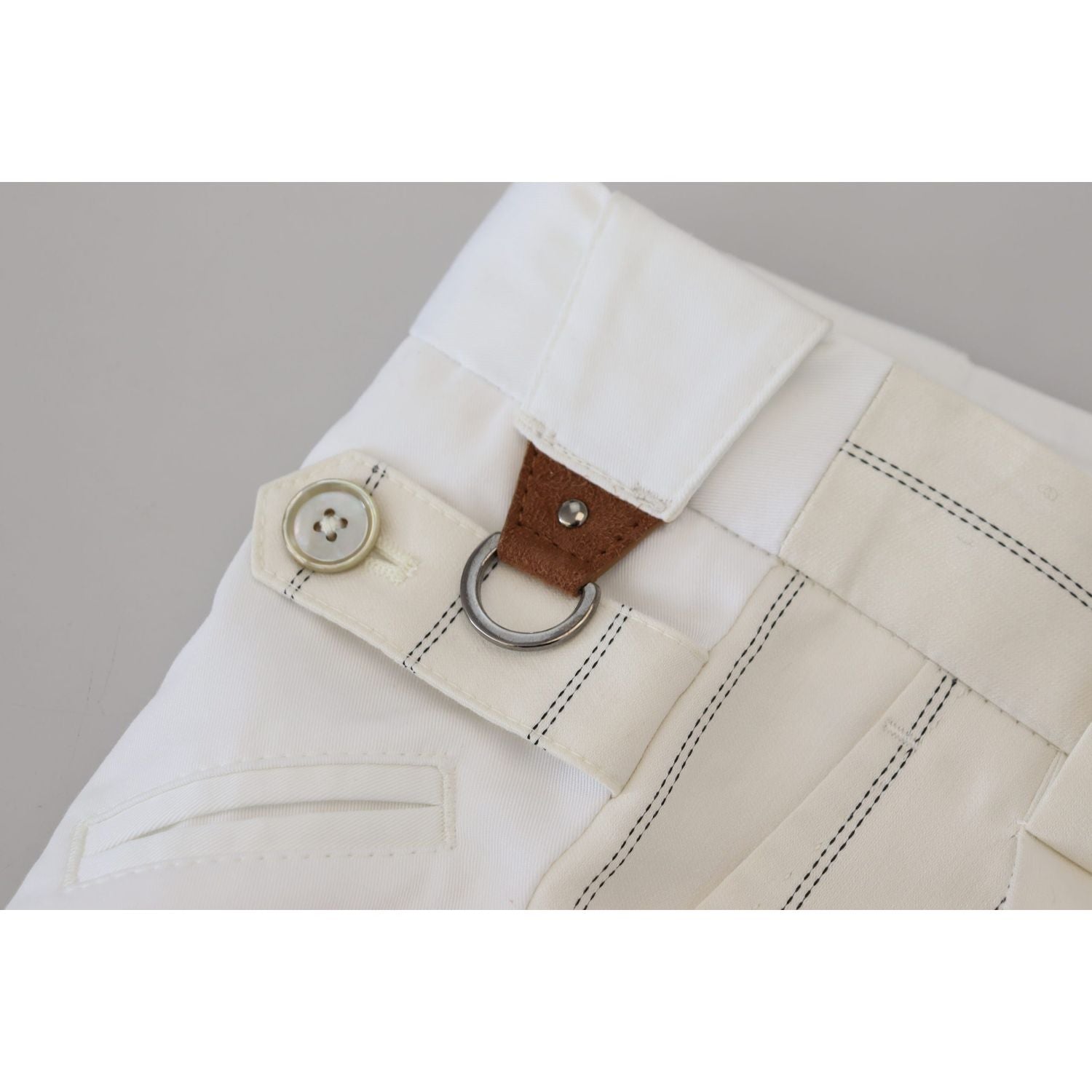 بنطلون مخطط باللون الأبيض من دولتشي آند غابانا