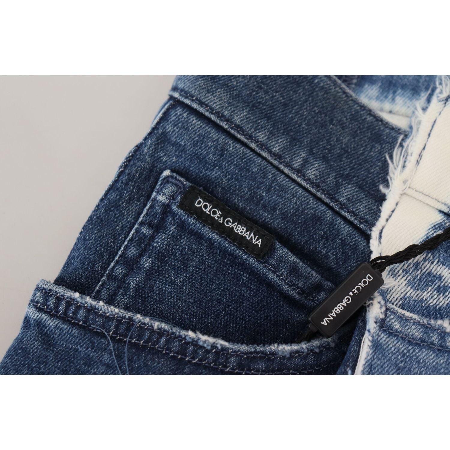 بنطلون جينز فضفاض أنيق من دولتشي آند غابانا بطبعة فريدة