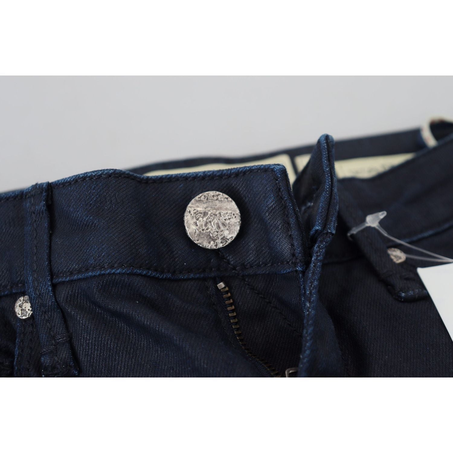 بنطلون جينز ضيق بخصر منخفض من Acht Chic