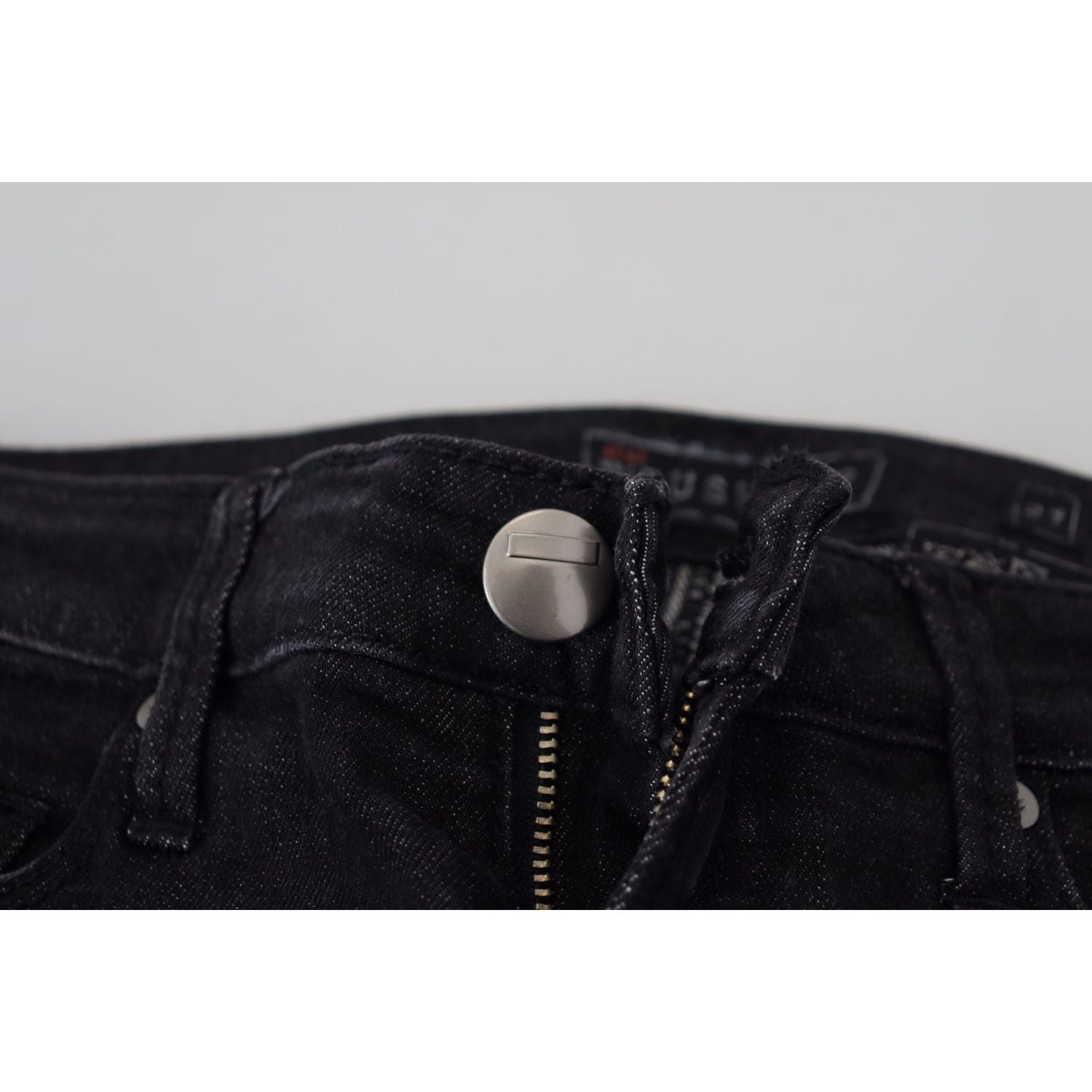 بنطلون جينز ضيق بخصر منخفض من Acht Chic