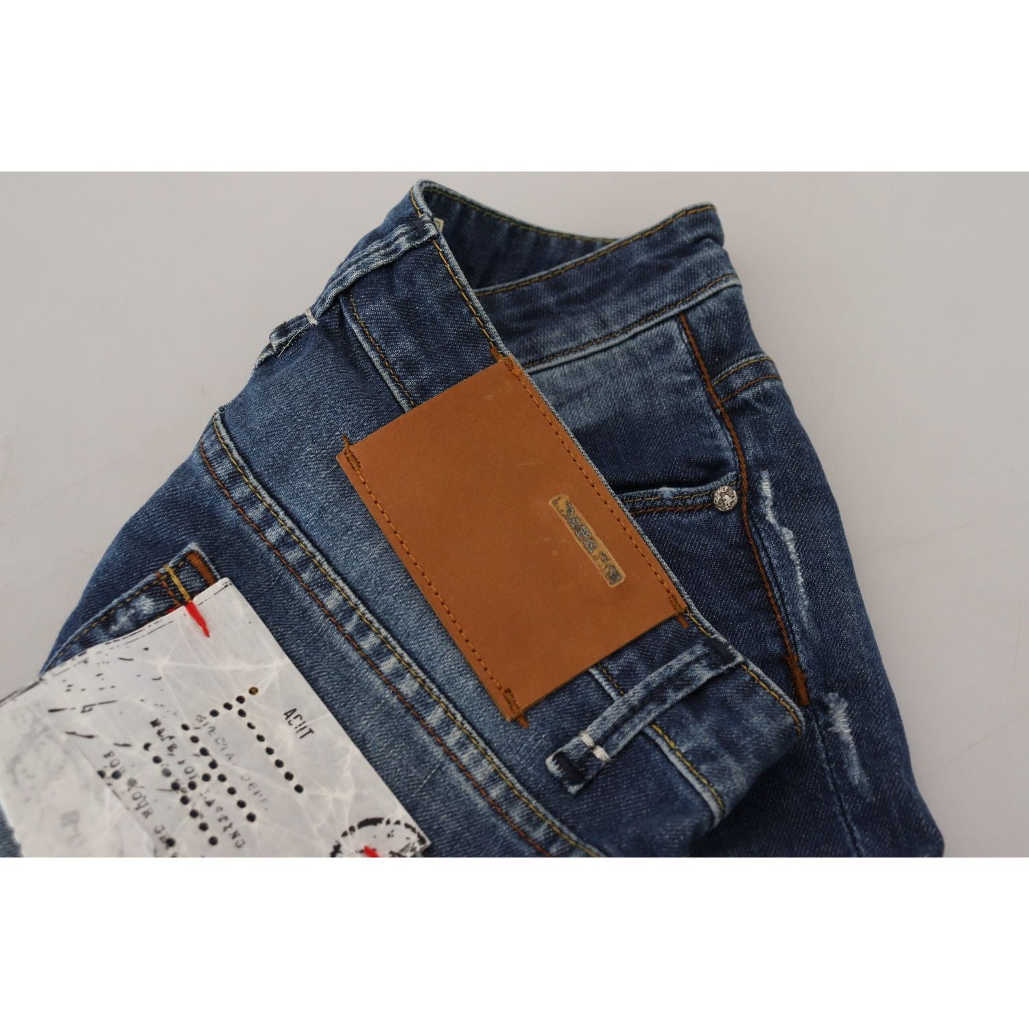 بنطلون جينز أنيق أزرق اللون بخصر منخفض