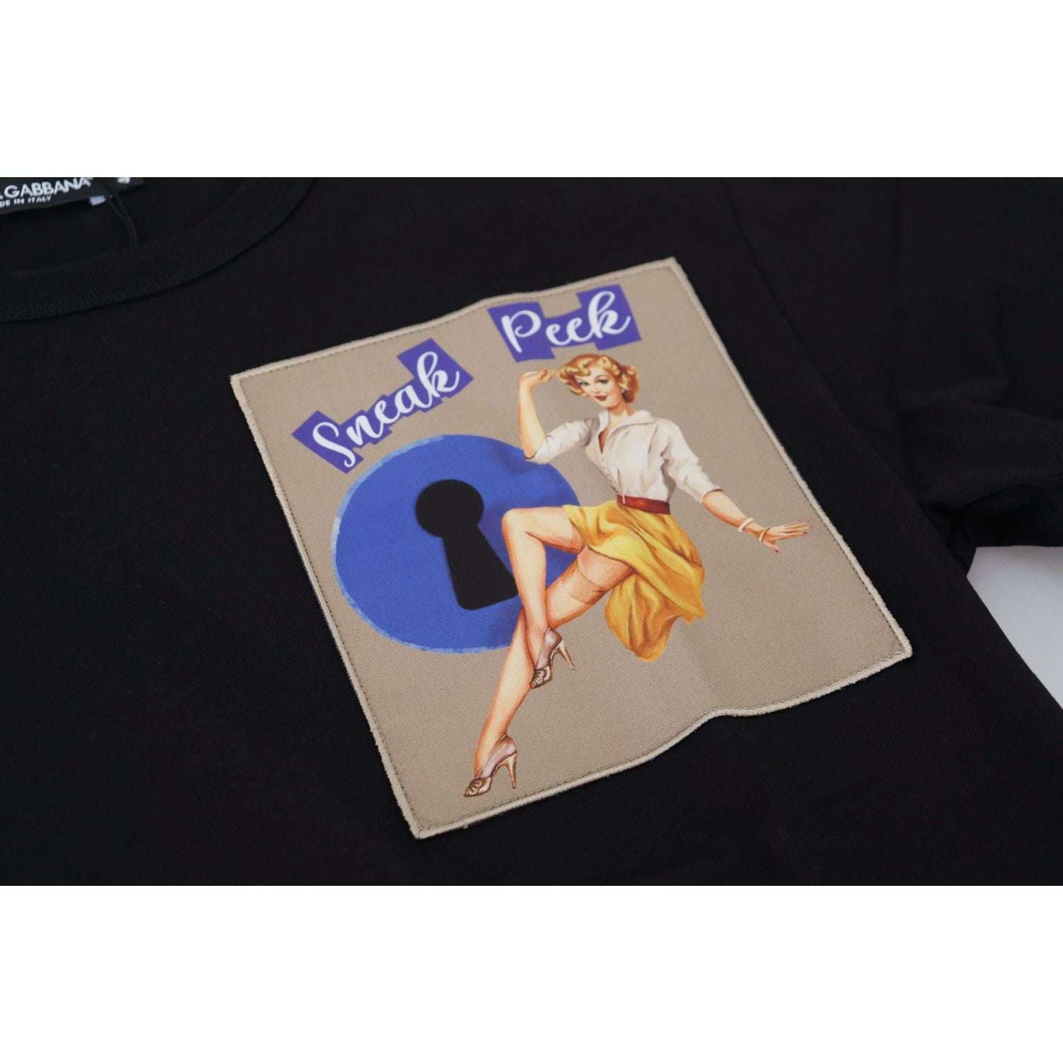 تي شيرت Dolce &amp; Gabbana باللون الأسود من القطن للرجل العصري