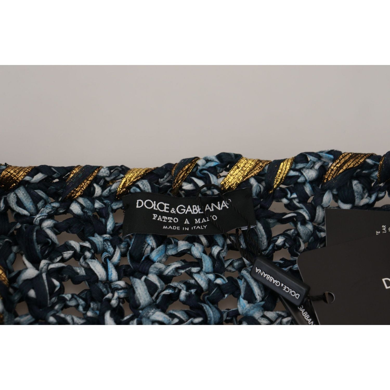 سترة كارديجان أنيقة باللون الأزرق بفتحة رقبة على شكل حرف V من دولتشي آند غابانا