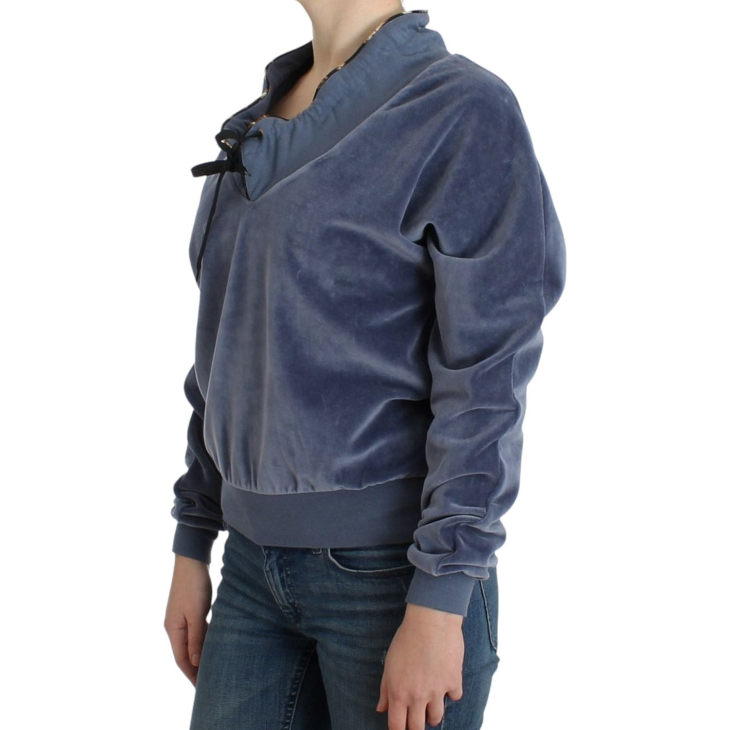 سترة موك أنيقة من كافالي مع تفاصيل أحجار الراين