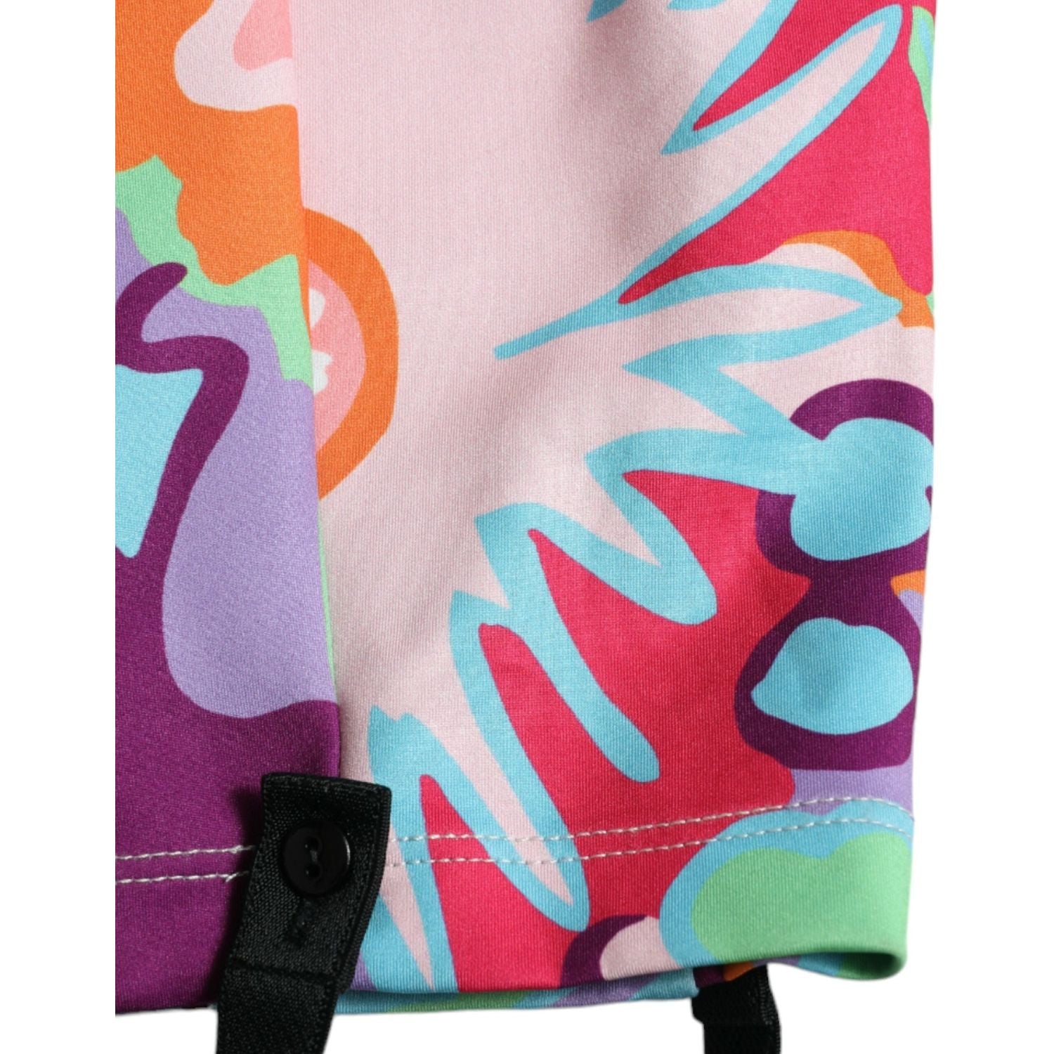 بنطال ضيق بطبعات الأزهار الساحرة من دولتشي آند غابانا بخصر عالٍ