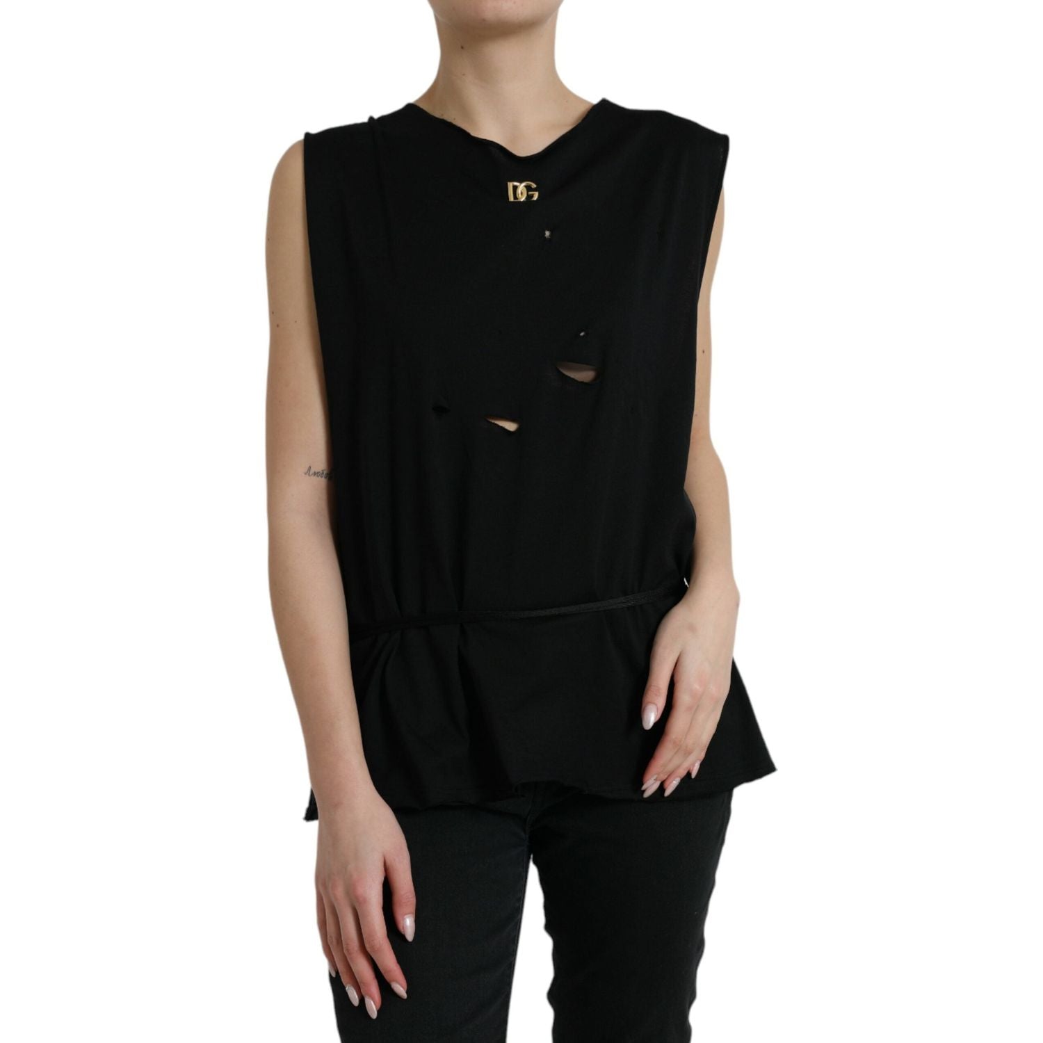 بلوزة دولتشي آند غابانا الأنيقة ذات الرقبة المستديرة باللون الأسود