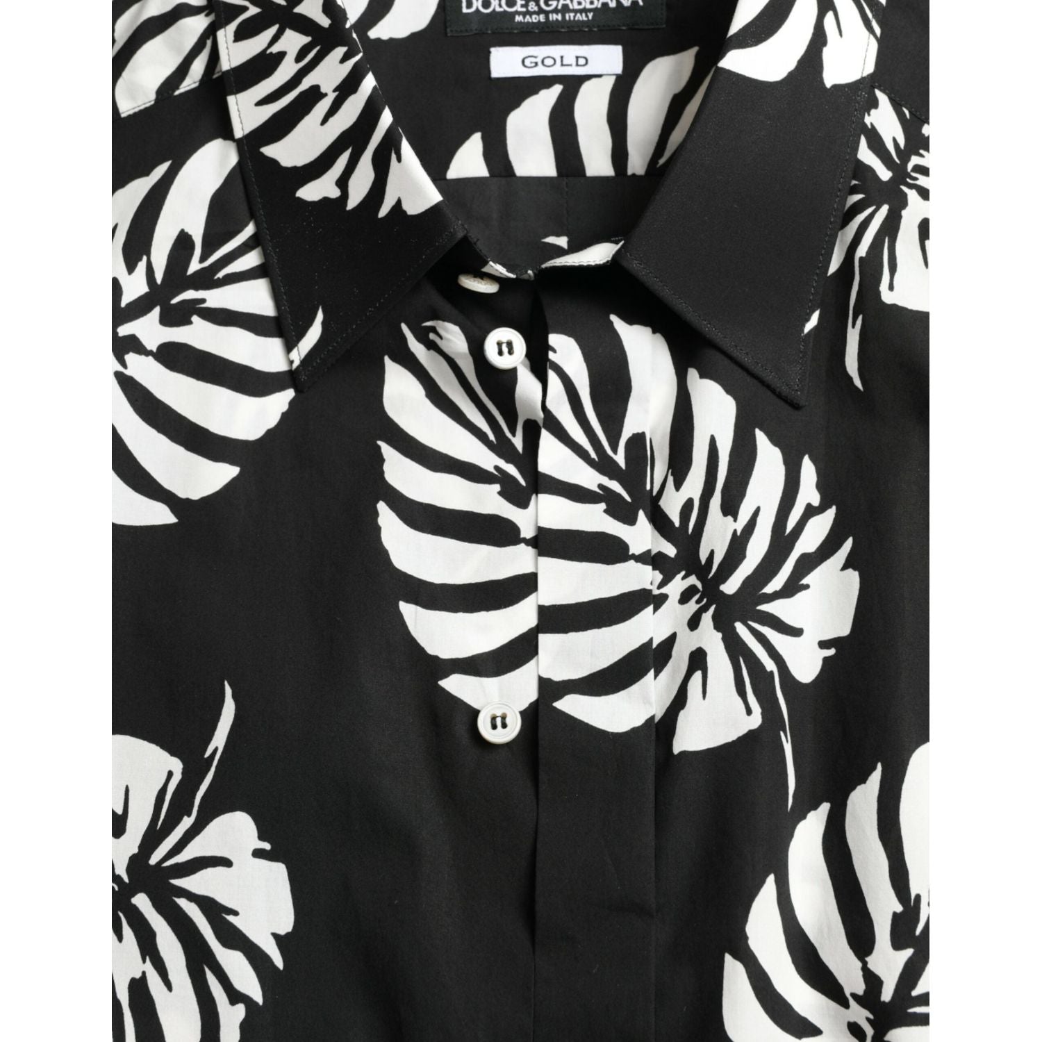 قميص دولتشي آند غابانا الأنيق بقصّة Slim Fit بطبعة أوراق الشجر