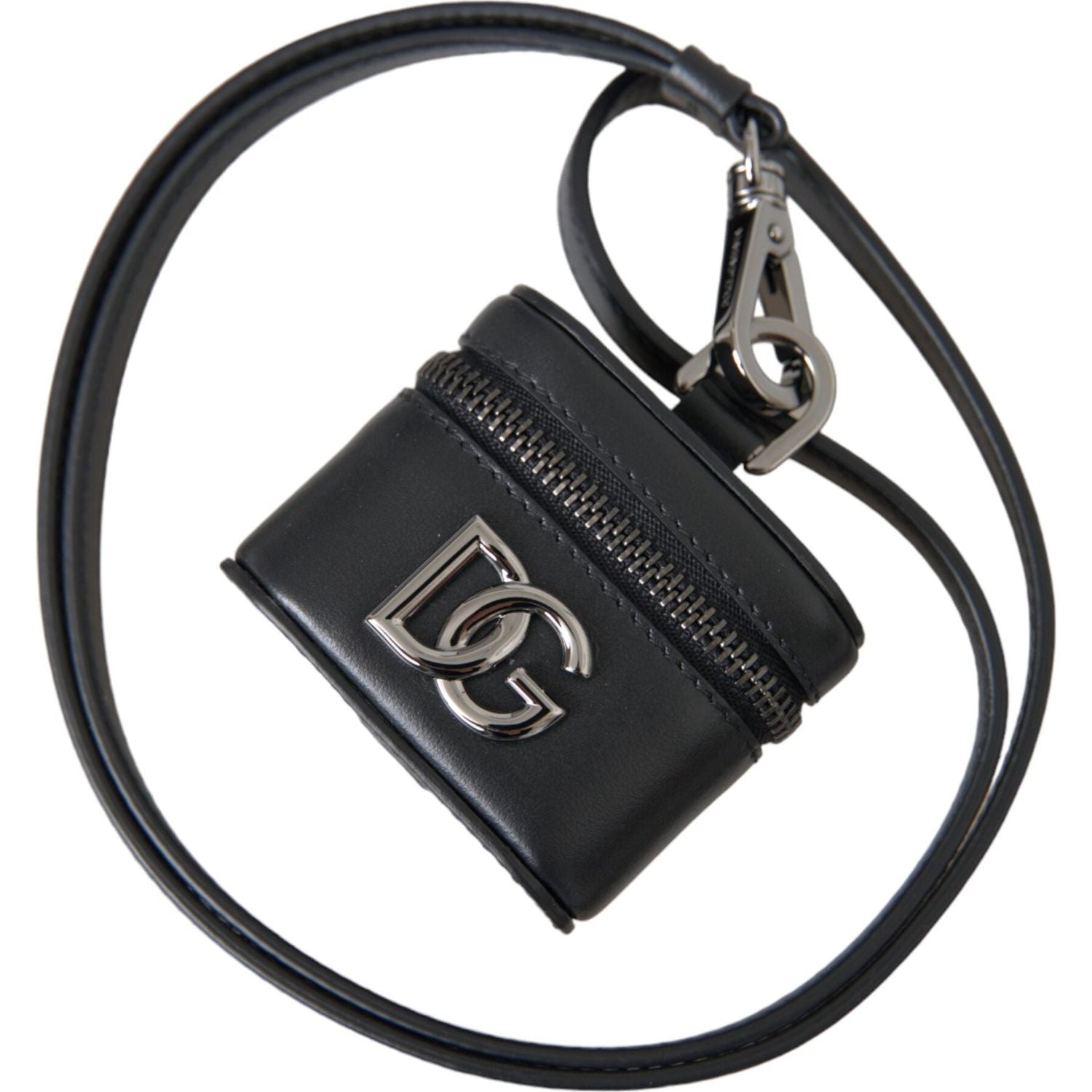 حافظة سماعات Airpods من Dolce &amp; Gabbana مصنوعة من الجلد باللون الفضي وشعار DG باللون الأسود