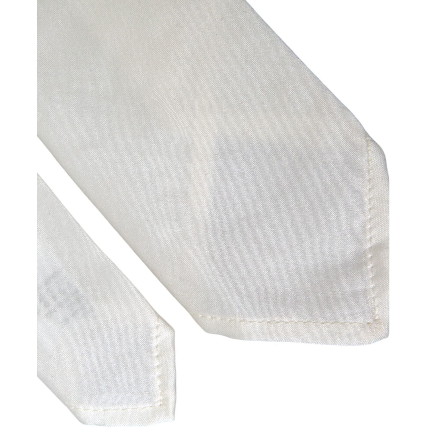 ربطة عنق قابلة للتعديل من دولتشي آند غابانا للرجال من مزيج الحرير الأبيض