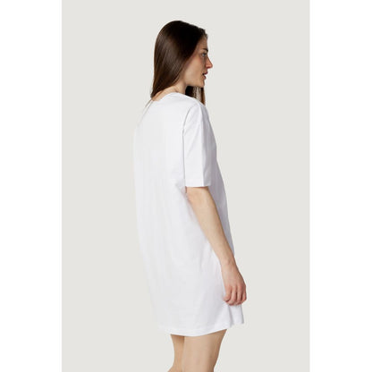 Love Moschino White Cotton Short