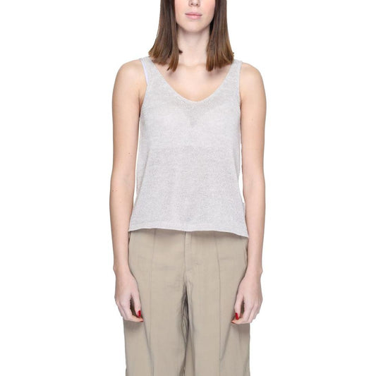 Jacqueline De Yong beige tank top for women, spring/summer collection, made from recycled cotton and polyester blend, eco-friendly fashion.