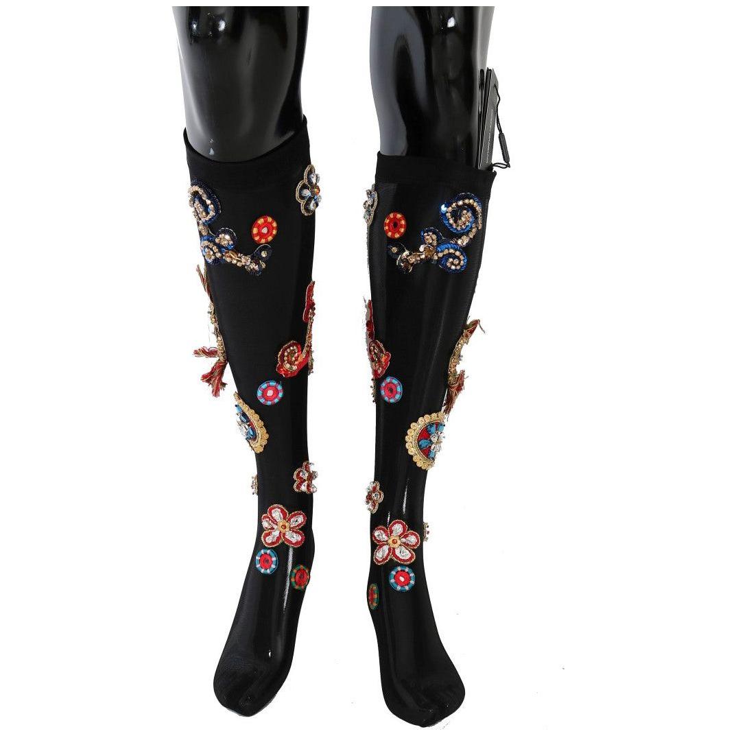 جوارب أنيقة مزينة بالكريستال من دولتشي آند غابانا