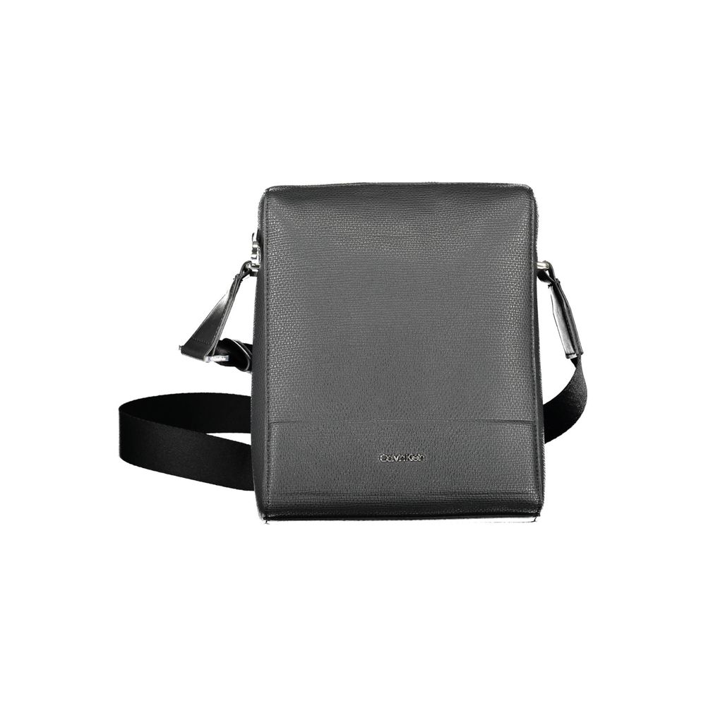 Front view with bag zipped and handles upright.