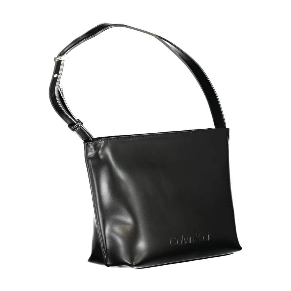 Front view with bag zipped and handles upright.
