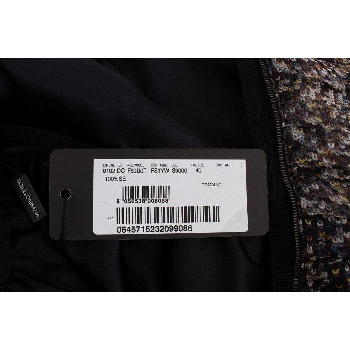 فستان دولتشي آند غابانا الحريري الطويل المزين بالترتر