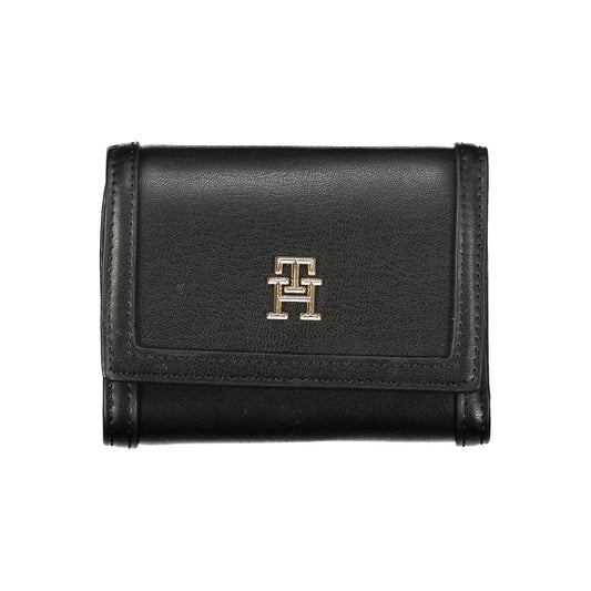 Tommy Hilfiger Black Polyethylene Wallet with logo, double card spaces, coin purse, contrasting details, zip, and automatic closure.
