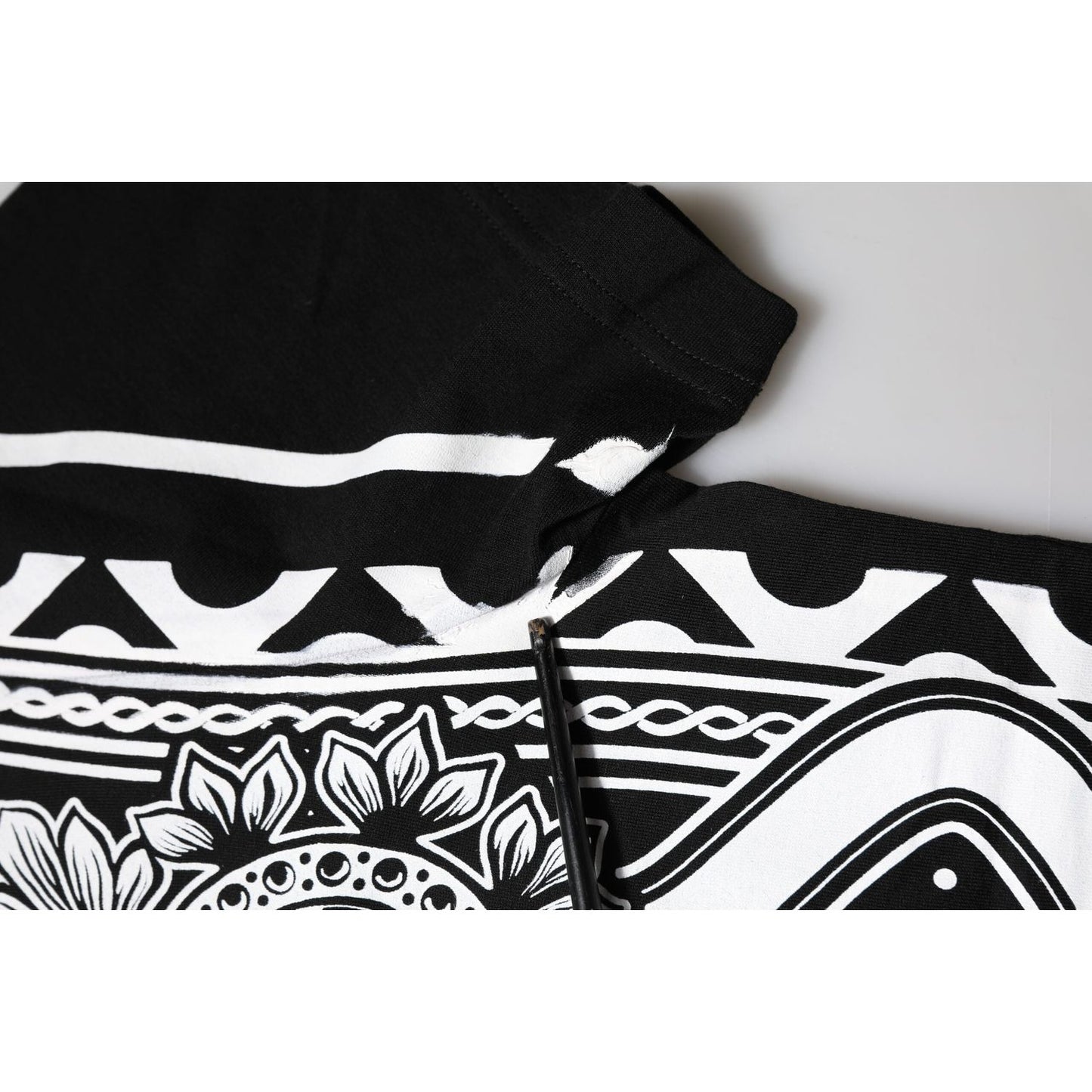 Dolce & Gabbana Black Bandana Print Cotton Crew Neck T-shirt TSH91025-52