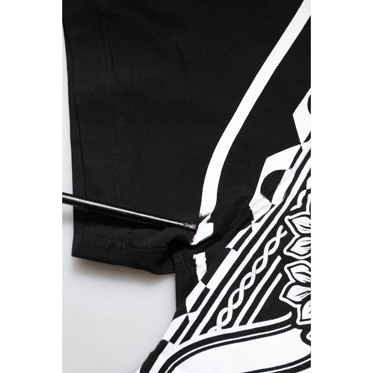 Dolce & Gabbana Black Bandana Print Cotton Crew Neck T-shirt TSH91025-52