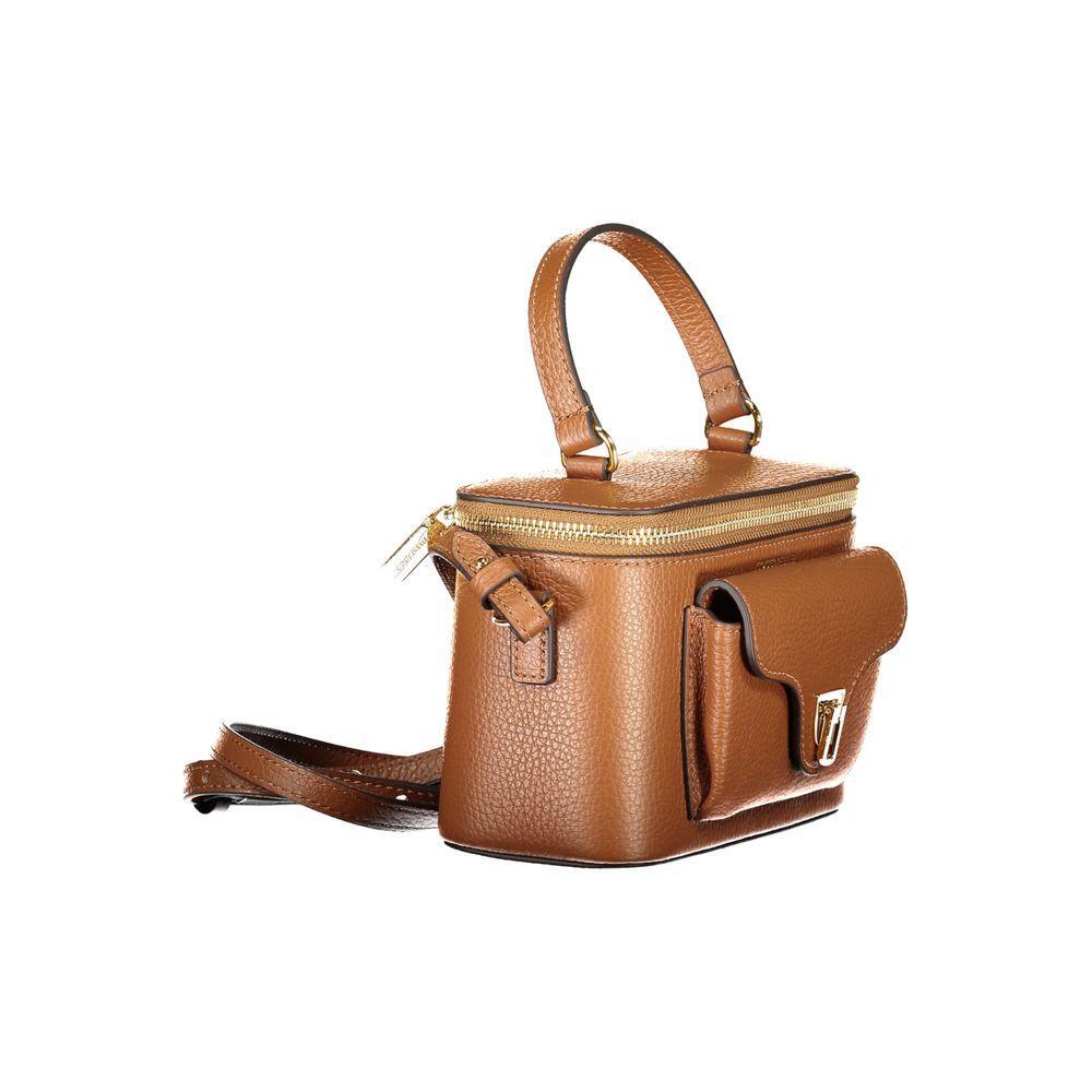 Front view with bag zipped and handles upright.