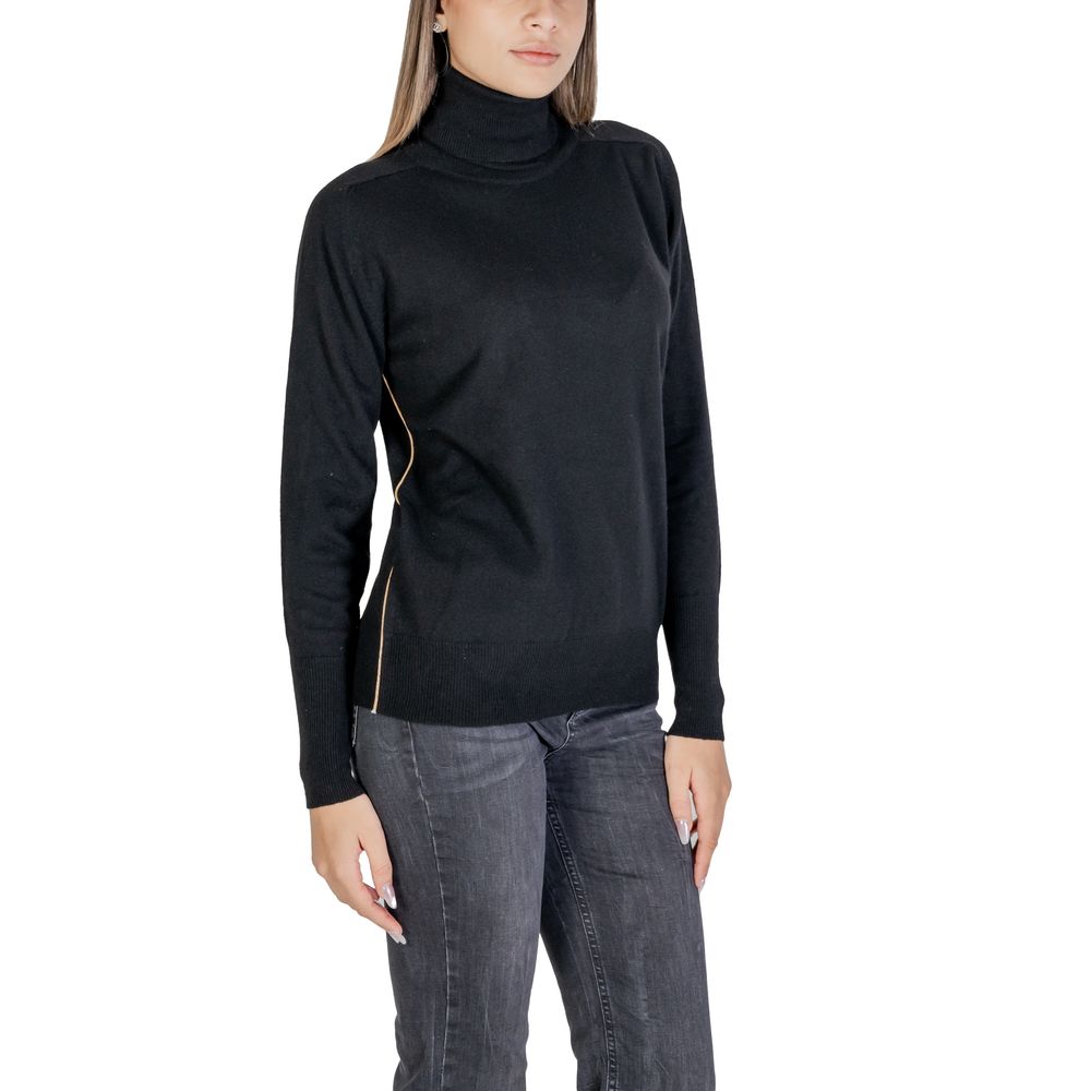 Alviero Martini Prima Classe Black Viscose Turtleneck