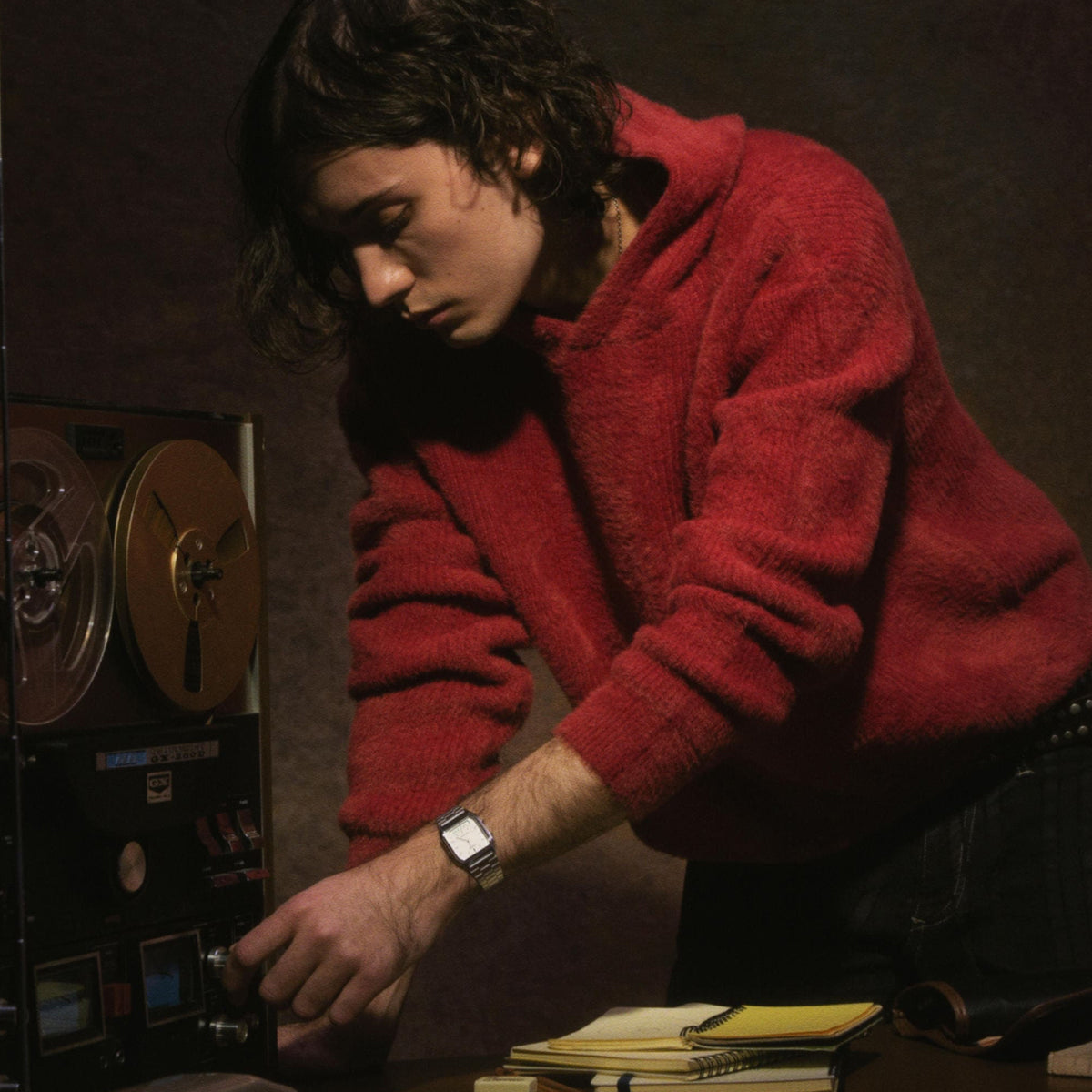 CASIO VINTAGE Mod. EDGY COLLECTION SUNRAY DIAL - WHITE