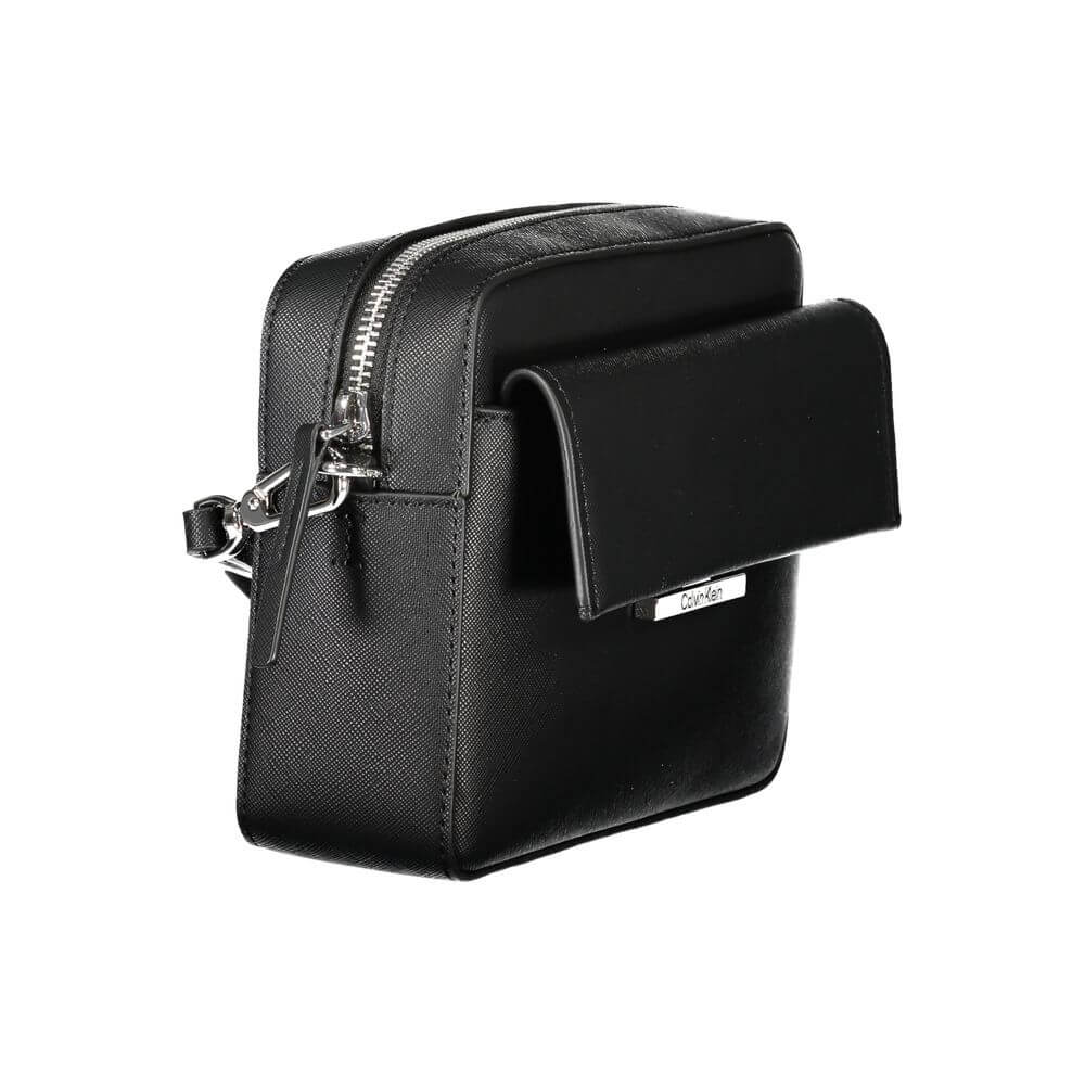 Front view with bag zipped and handles upright.